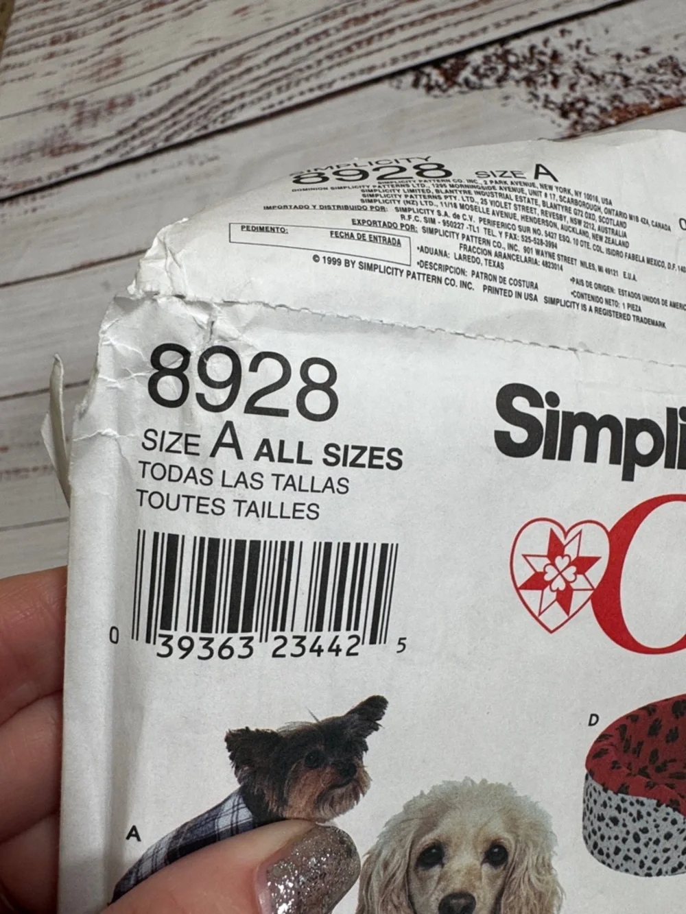 Simplicity 8928 Dog Coat & Bed Sewing Pattern Used